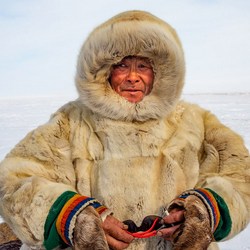 Почему в меховой шубе тепло даже в сильные морозы?